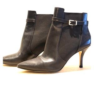 Micheal Kors Booties size 7.5. Minimal wear.